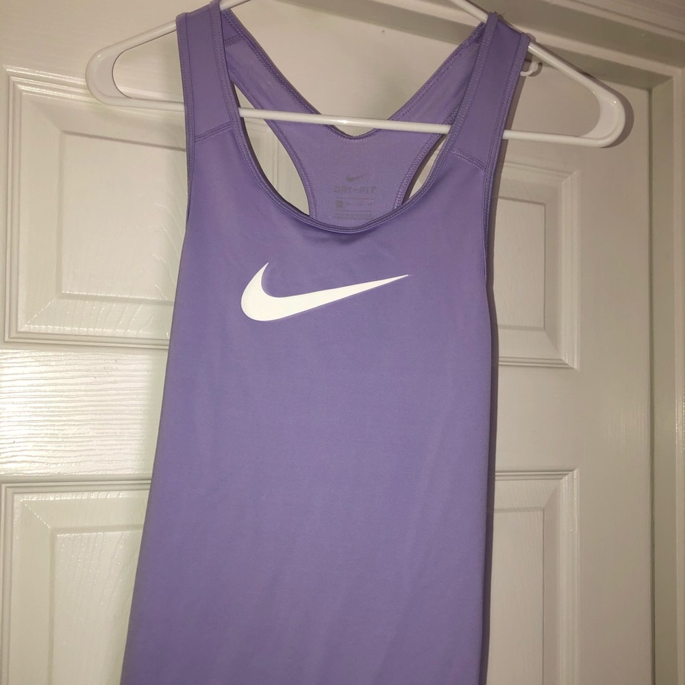 nike dri fit tanktop